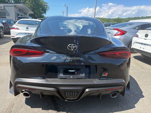 Used 2023 Toyota Supra RWD image 5