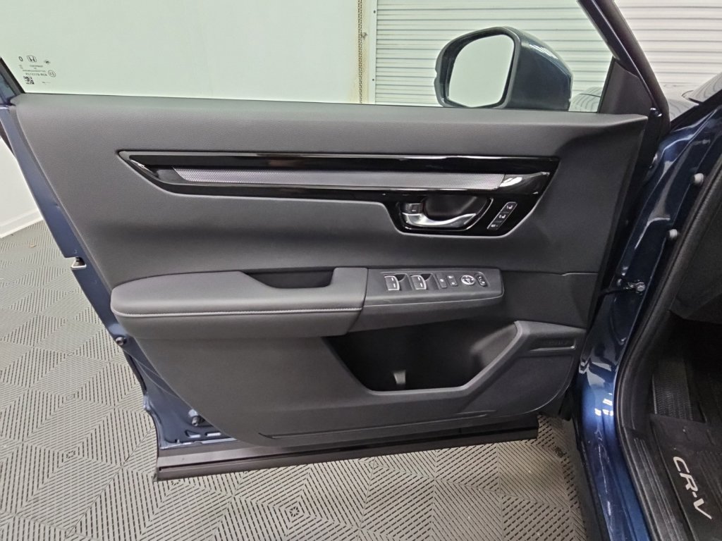 Used 2024 Honda CR-V EX-L image 29