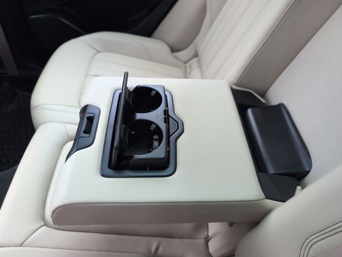 Used 2021 Audi Q5 Premium image 24