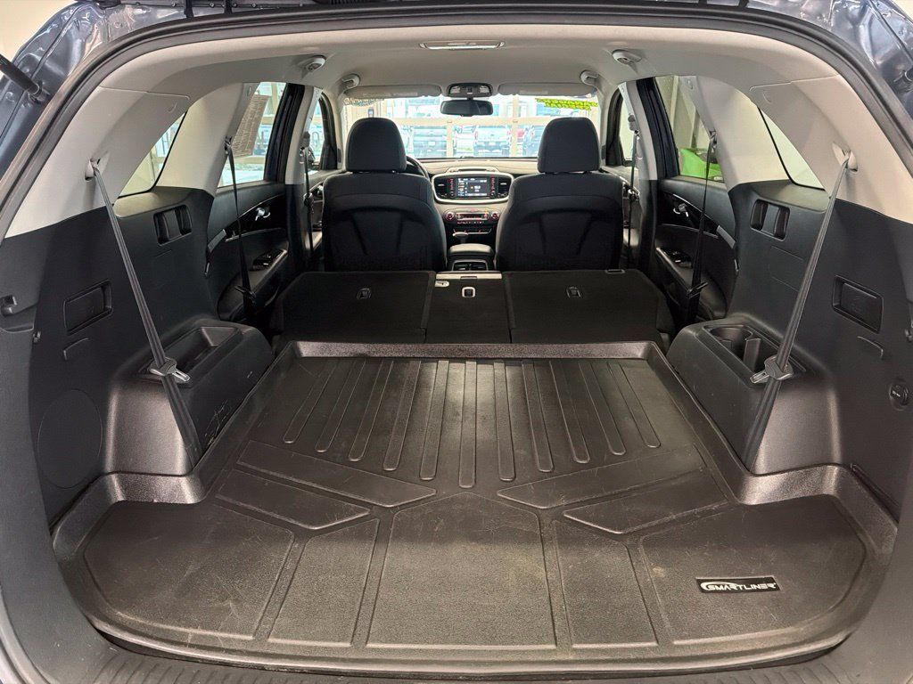 Used 2019 Kia Sorento AWD w/ LX Convenience Package image 63