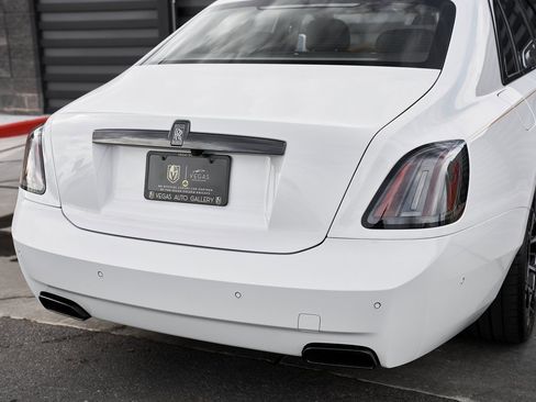 Used 2025 Rolls-Royce Ghost Black Badge image 18