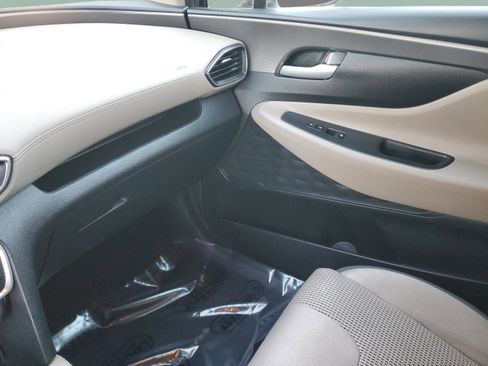 Used 2019 Hyundai Santa Fe SEL image 27