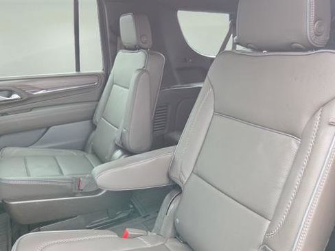 Used 2023 GMC Yukon XL Denali w/ LPO, Floor Liner Package image 24
