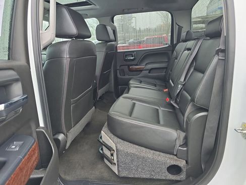 Certified 2018 GMC Sierra 3500 SLT image 30