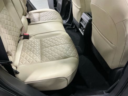 Used 2020 Nissan Murano Platinum w/ Cargo Package image 17