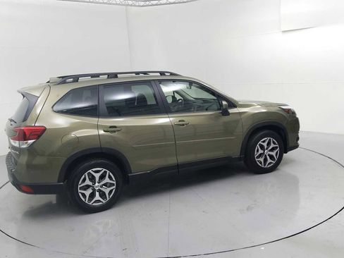 Certified 2023 Subaru Forester Premium image 11