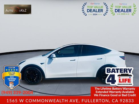 Used 2022 Tesla Model Y Long Range AWD/4WD image 4