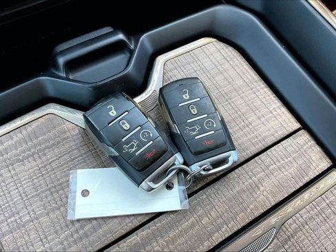 Used 2019 RAM 1500 Limited AWD/4WD image 15