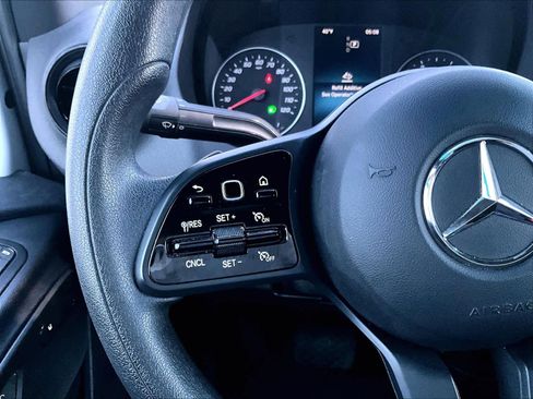 Used 2024 Mercedes-Benz Sprinter 2500 image 22