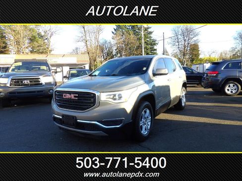 Used 2019 GMC Acadia SLE image 9