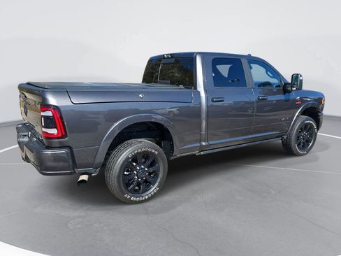 Used 2024 RAM 2500 Limited image 5