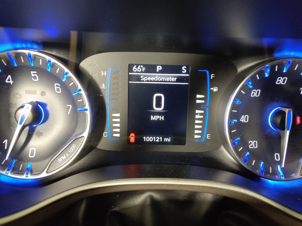 Used 2018 Chrysler Pacifica Touring-L FWD image 23