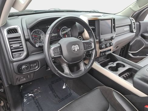 Used 2022 RAM 1500 Laramie AWD/4WD image 17