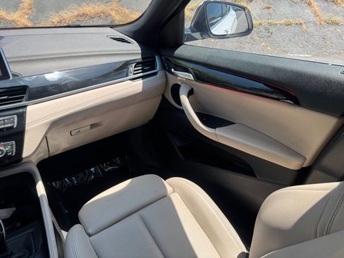 Used 2022 BMW X2 sDrive28i w/ Convenience Package FWD image 20