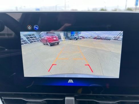 Used 2026 Chevrolet Equinox LT w/ Convenience Package II AWD/4WD image 23
