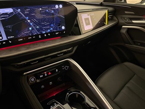 New 2026 Audi Q5 Premium Plus AWD/4WD image 20