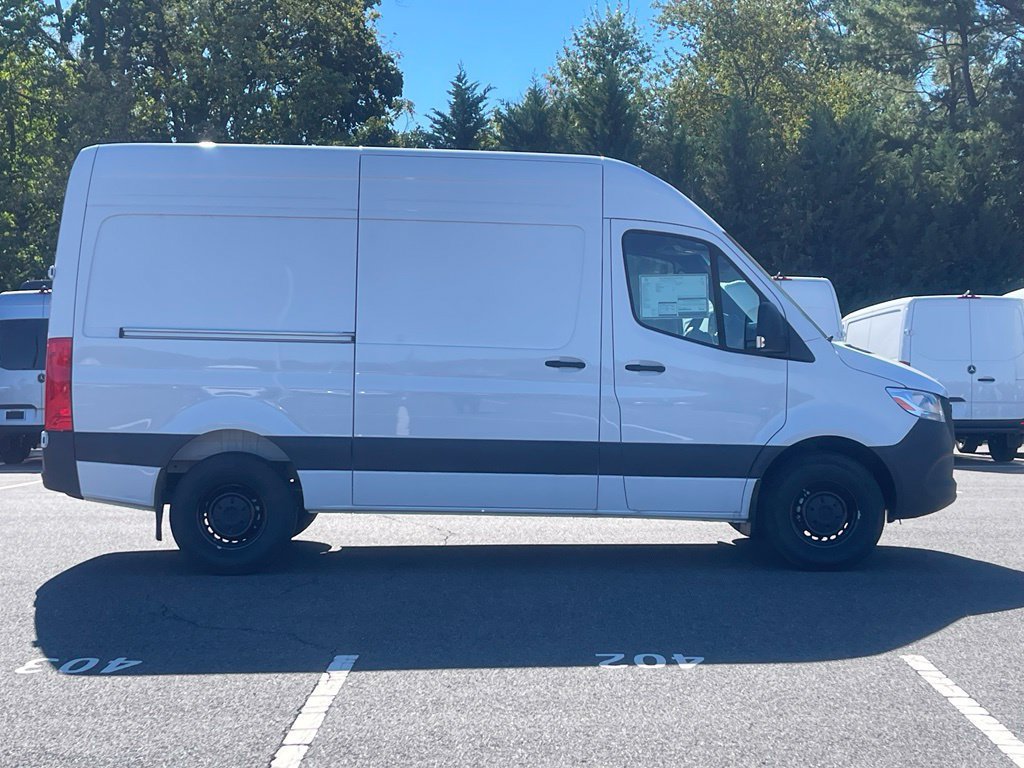 New 2025 Mercedes-Benz Sprinter 2500 image 3
