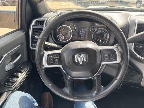 Used 2021 RAM 2500 Big Horn image 9