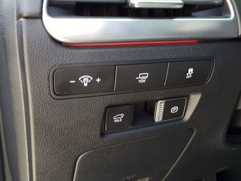 Used 2024 Hyundai Palisade Calligraphy image 22