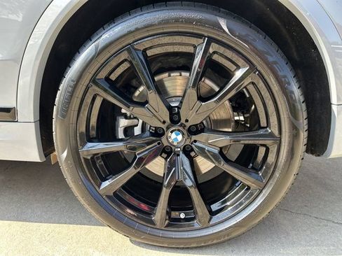 Certified 2024 BMW X7 xDrive40i w/ M Sport Package AWD/4WD image 27