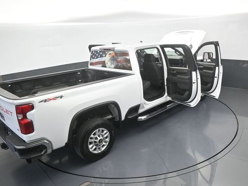 Used 2024 Chevrolet Silverado 2500 LT w/ Convenience Package image 73