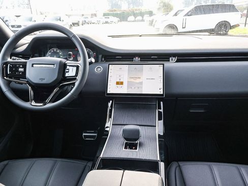 New 2026 Land Rover Range Rover Evoque Dynamic SE image 23