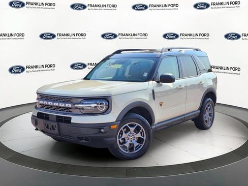 Certified 2024 Ford Bronco Sport Badlands w/ Premium Package AWD/4WD image 1