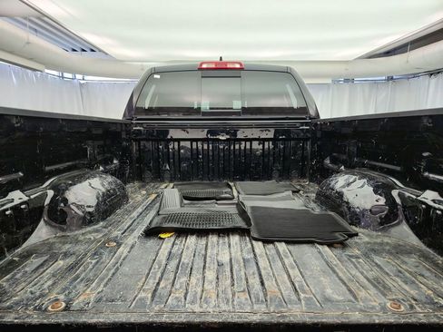 Used 2021 Toyota Tundra SR5 AWD/4WD image 30