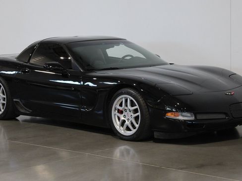 Used 2001 Chevrolet Corvette Z06 RWD image 21