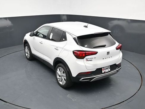 Used 2025 Buick Encore GX Preferred AWD/4WD image 39
