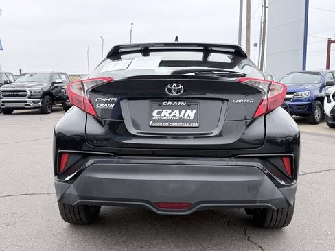 Used 2019 Toyota C-HR Limited image 6