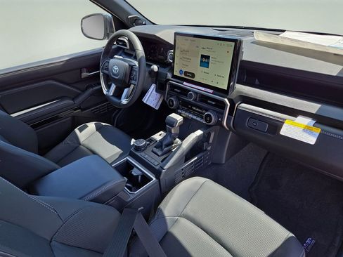 New 2026 Toyota 4Runner Limited AWD/4WD image 28