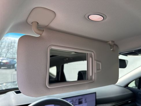 Used 2025 Genesis GV80 2.5T Prestige image 34