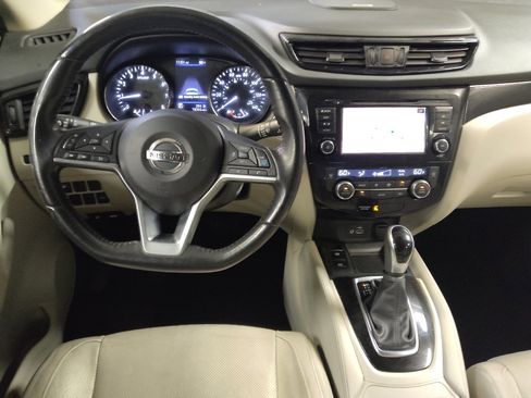 Used 2019 Nissan Rogue Sport SL FWD image 22