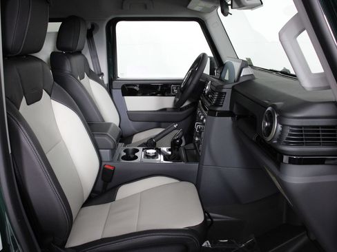 Used 2025 INEOS Grenadier AWD/4WD image 10