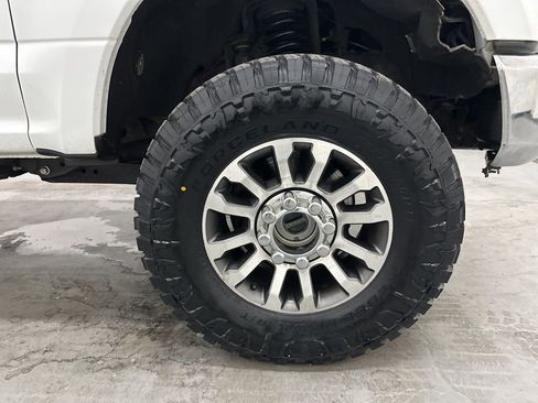 Used 2022 Ford F250 XL w/ Power Equipment Group image 66