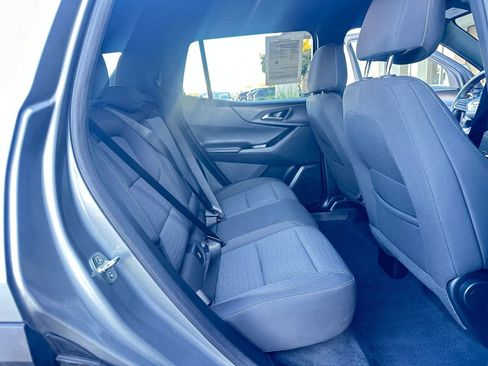 Used 2025 Chevrolet Equinox LT image 39