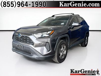 Used 2022 Toyota RAV4 XLE w/ Convenience Package