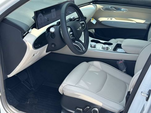 New 2026 Genesis GV70 2.5T Advanced AWD/4WD image 9