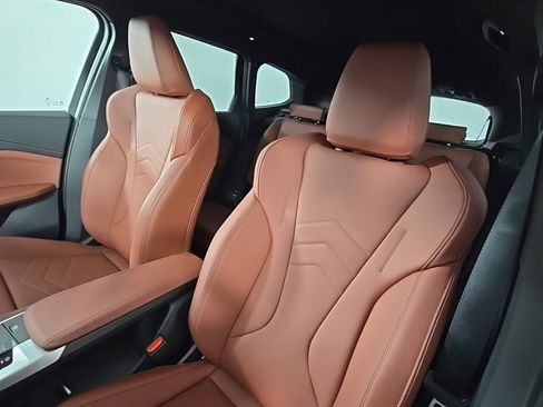 New 2026 BMW X1 xDrive28i w/ Technology Package image 15