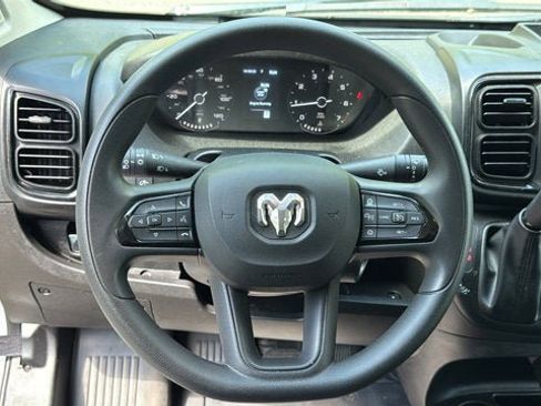 Used 2026 RAM ProMaster 2500 w/ Convenience Group FWD image 14
