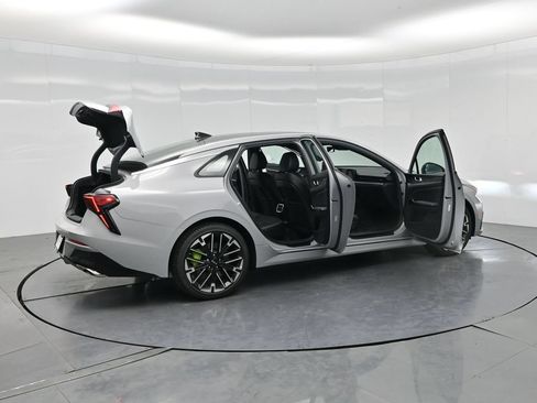 New 2026 Kia K5 GT FWD image 4