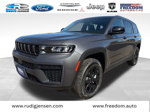 New 2026 Jeep Grand Cherokee L 4WD image 1