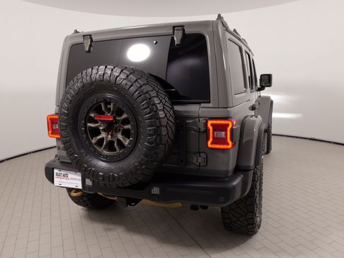 Used 2021 Jeep Wrangler Unlimited Rubicon w/ Trailer Tow Package AWD/4WD image 12