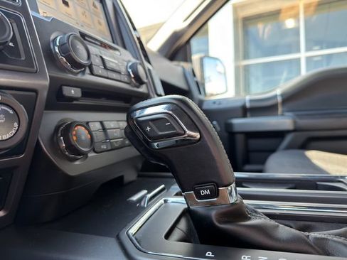 Used 2018 Ford F150 XLT w/ Equipment Group 302A Luxury AWD/4WD image 30