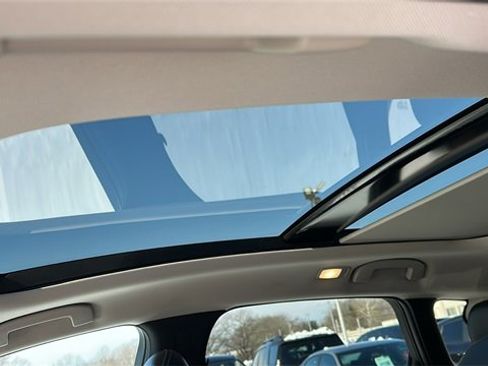 Used 2019 INFINITI QX50 Luxe w/ Navigation Package image 11