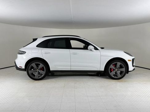 Used 2024 Porsche Macan S AWD/4WD image 8