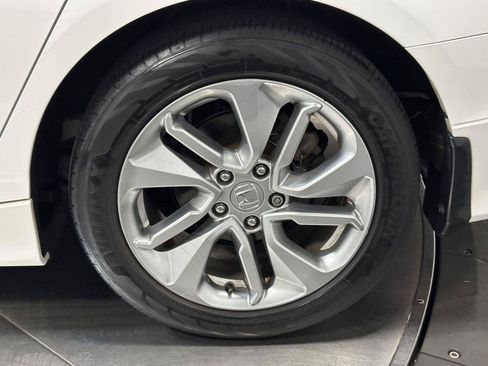 Used 2019 Honda Accord LX image 19