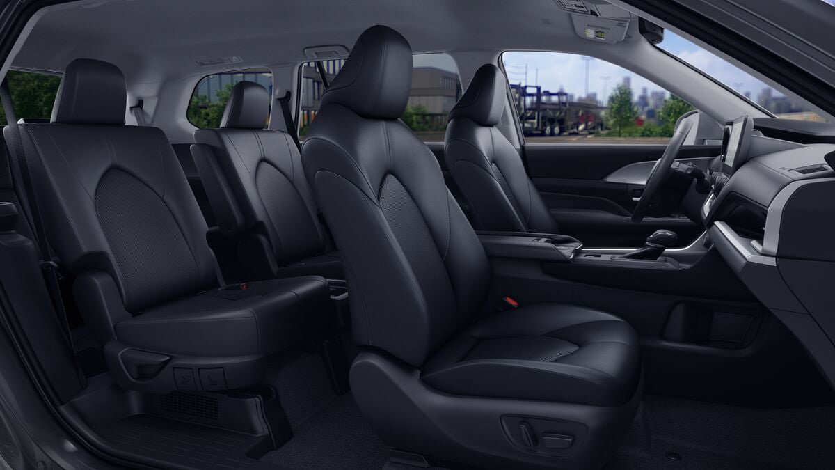 New 2026 Toyota Grand Highlander XLE FWD image 20