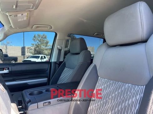 Used 2018 Toyota Tundra Platinum AWD/4WD image 31